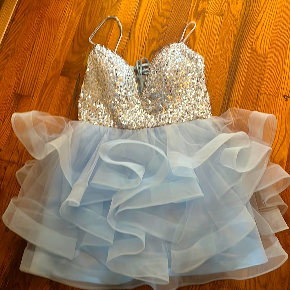 Wore for about 4 hours fit like a 12 corset back asking about $100